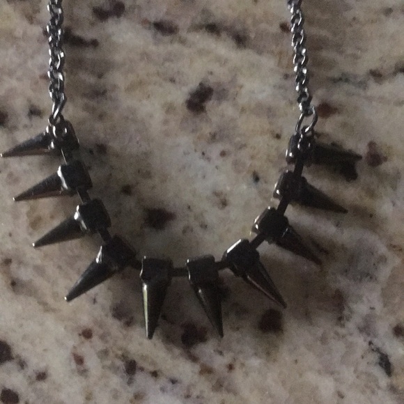 NWOT Cute Adjustable Necklace 15.5in - 18.5in - Picture 4 of 5